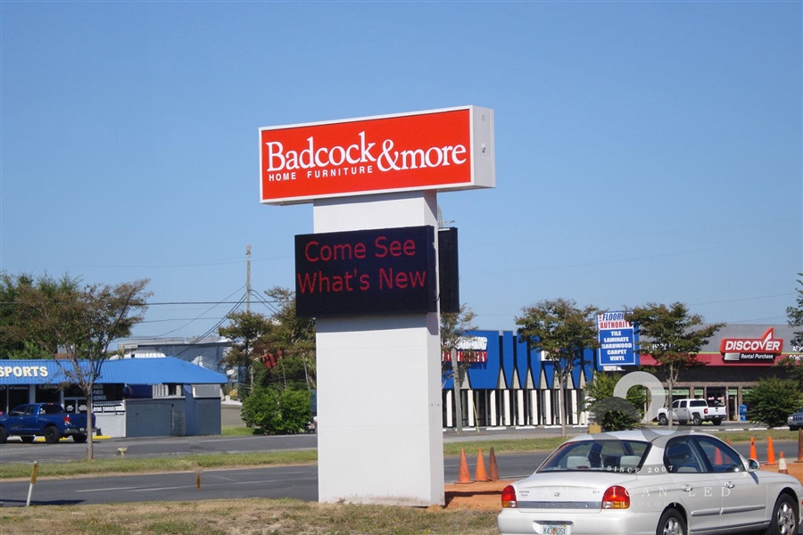 Badcock-007.Jpg